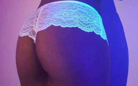 Lesbienne black escort monaco