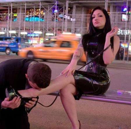 soumis cherche une femme dominante a rabat