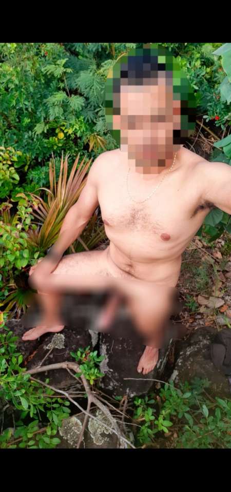 JH cherche J-Fille ou Femme métro (blanche)