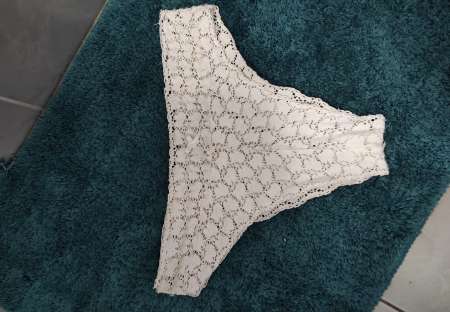 Vend culotte dentelle blanche portée