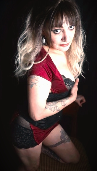 CUL TIGHT POUR BAISSE TORRIDE! 438-925-9147