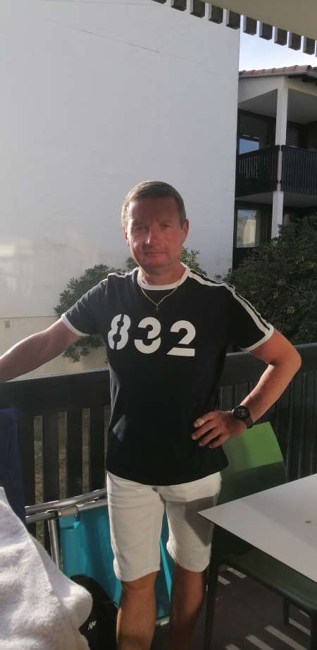 Homme mature cherche une jeune femme