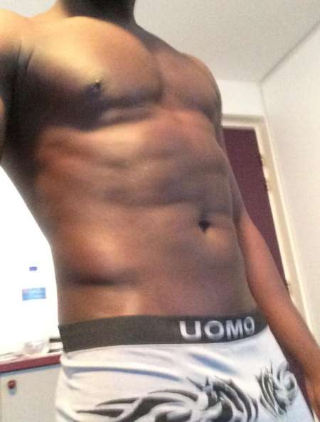 Jeune black pour les dames sans prise de tête