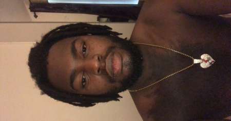 Je suis là pour vous servir et vous divertir