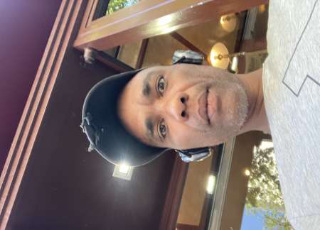 Pour femme, seule ou pour couple