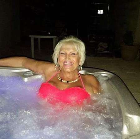 Livia belle mature