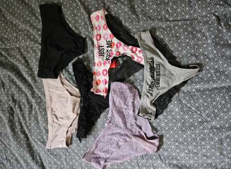 Petite culotte souillées