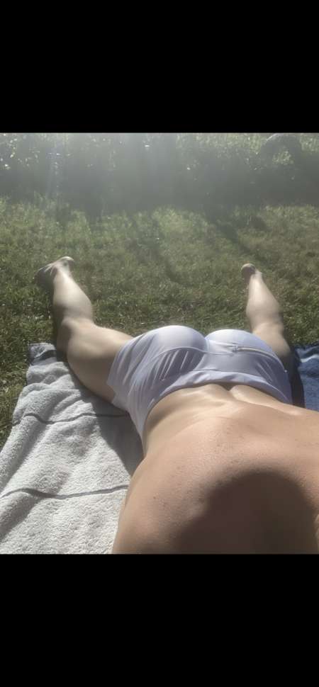 jeune mec cherche beau mâle actif
