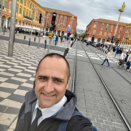 H 56 Ans recherche Femme XXL poilue