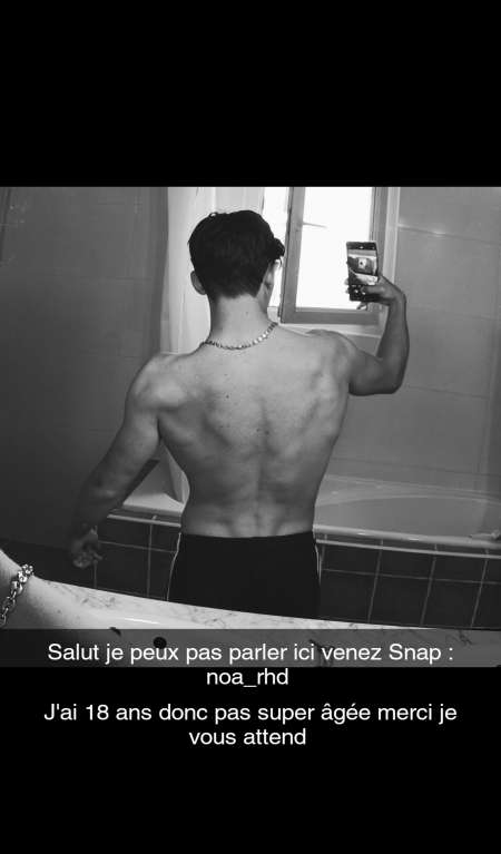 Cherche femme pour nude