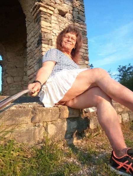 cherche massage par retraité(e) expérimenté(e)