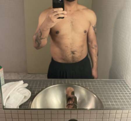 homme latino passif soumis