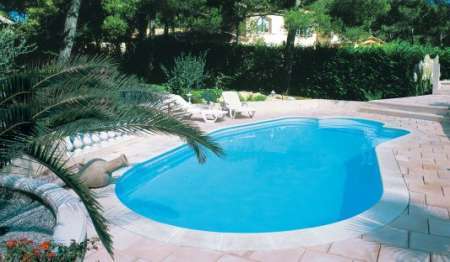 Homme bi propose de profiter des plaisirs de la