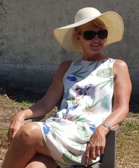  Accompagnatrice raffinée pour homme mûr