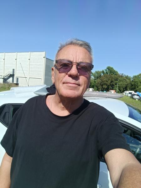 mec suce mec direct je reçois