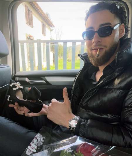 Escort boy bi dispo toute heure, uniquement deplac