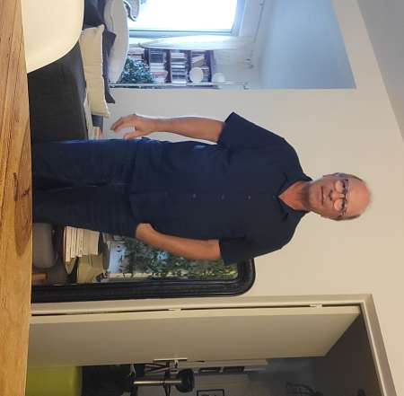 homme senior soumis