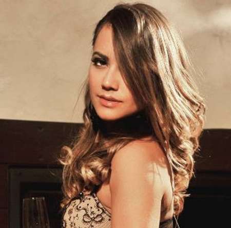 Natasha veut se faire dominer