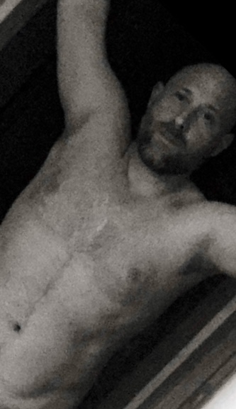 Cherche femme, très mature