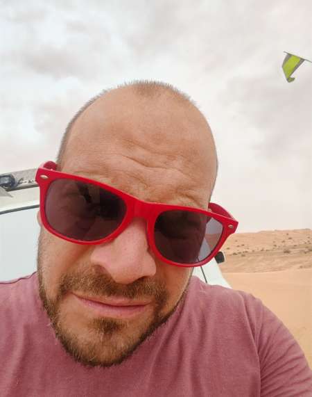 Mesdames, à votre service