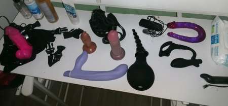homme soumis pour f, h, trans, trav, couple, group