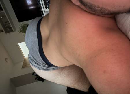 Gigolo offert pour homme