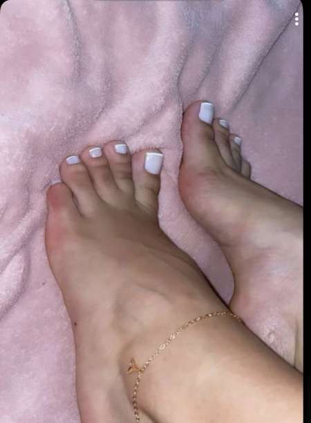 Cherche femme avec des jolie pied