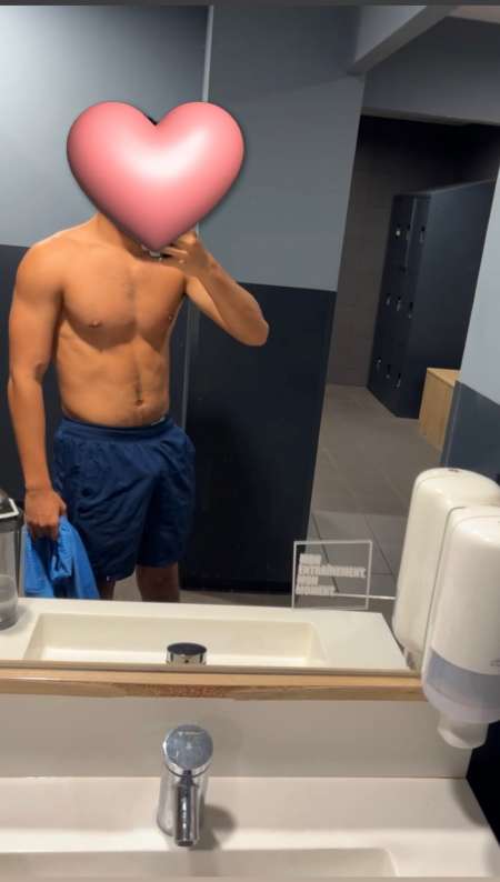 H Discret pour femme en quête de plaisirs secrets