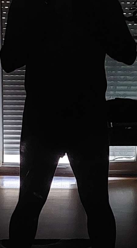 H 60 ans reçois personnes caressantes imaginatives