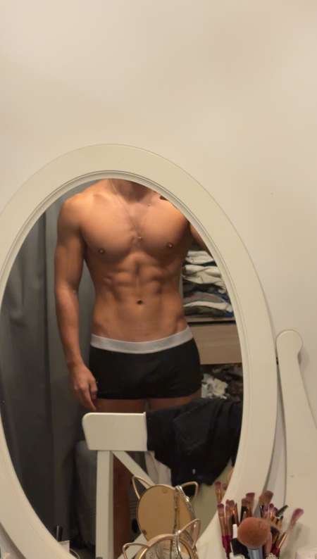 Jh bg abdos sportif sympa et respectueux