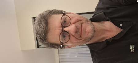 Je cherche à ma faire piétiner et marcher dessus