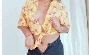 Masseuse coquine brune pulpeuse élancée