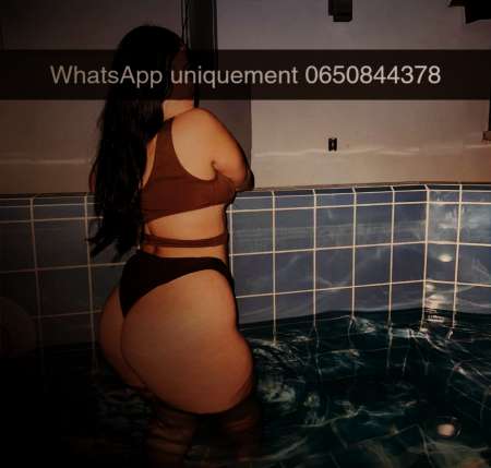 Naomie suis passage, massage corporel sensuel, GFE