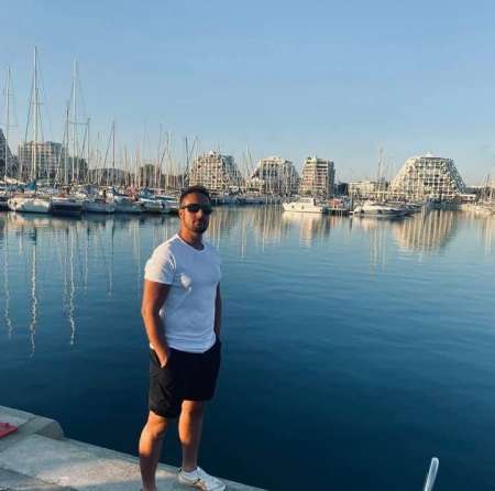 Bonjour à tous beau homme