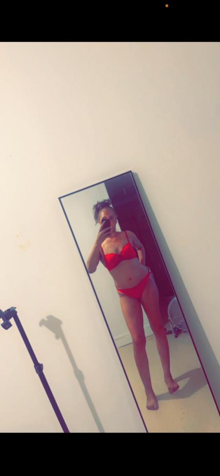 Jolie maghrébine occasionnellement sur RDV