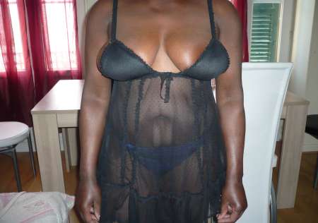 PULPEUSE F BLACK BI ET LIBERTINE (RECH F BLACK BI)