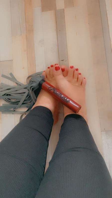 Dominatrice Mature discr�te pulpeuse