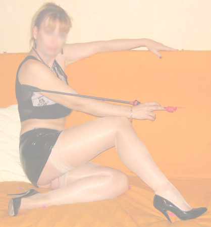  Dominatrice parisienne pour homme-jouet