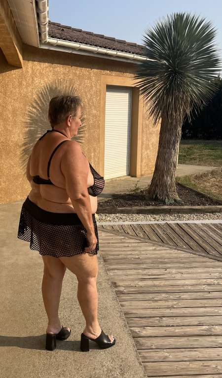 Plaisir avec femme tr�s ronde