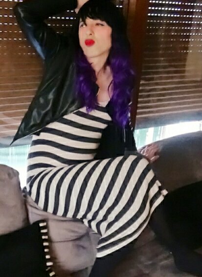 Travesti f�minine cherche papy pour jeux