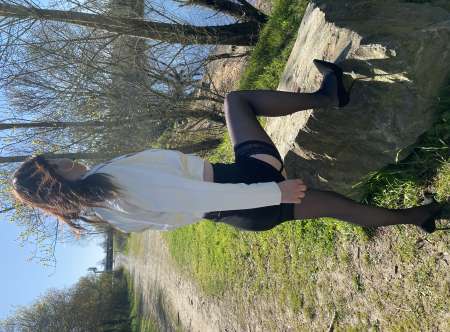 Couple elle salope en ext�rieur