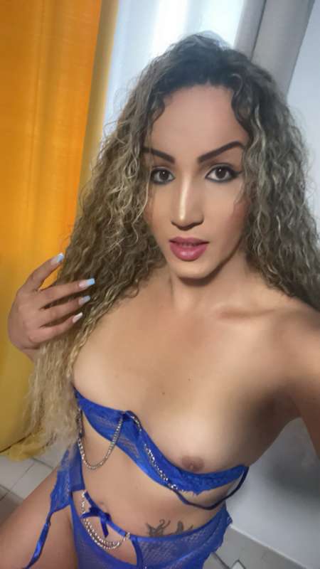Aryela transsexuelle Brésilienne sur Saint Pierre