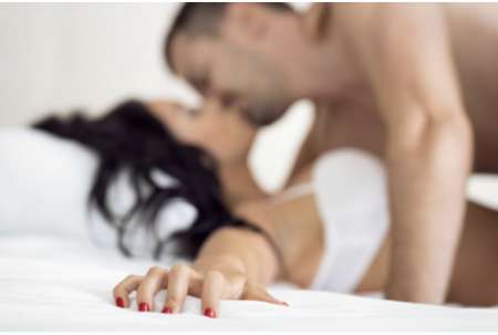 Homme cherche femme pour sex et fantasmes