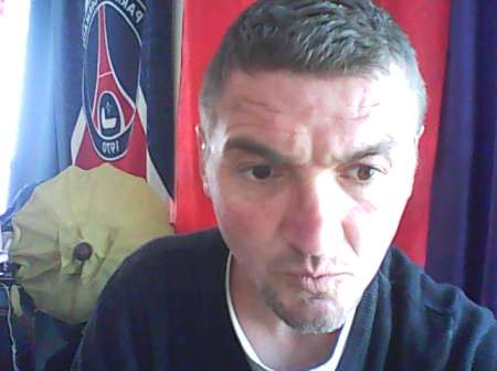 homme propose service contre sexe