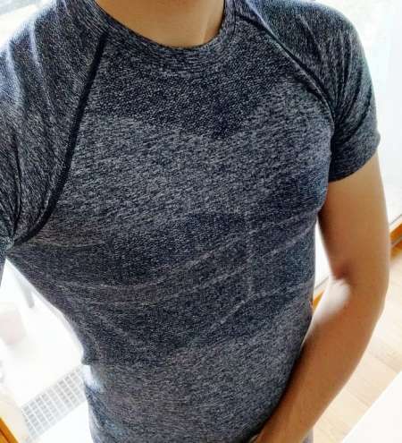 Cherche jf pour d�couverte des jeux pipi et uro