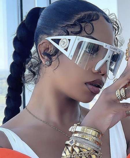 Ma�tresse sophistiqu�e virtuelle