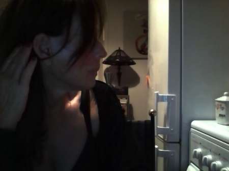 Escort r�moise ou maitresse �quip�e NO sms?APPELS!