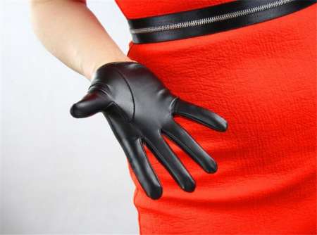 ftichiste gants de cuir