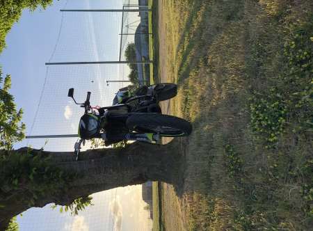 Jeune qui avoir du plaisir et en donner 😜