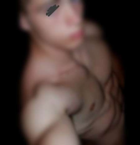 Submissive Men or can be the opposite ;